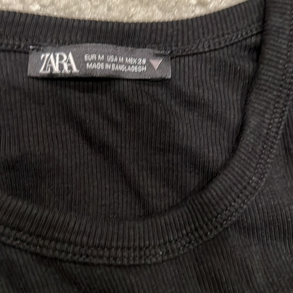 Zara crop tank with side scrunch straps (size M) - Picture 2 of 3